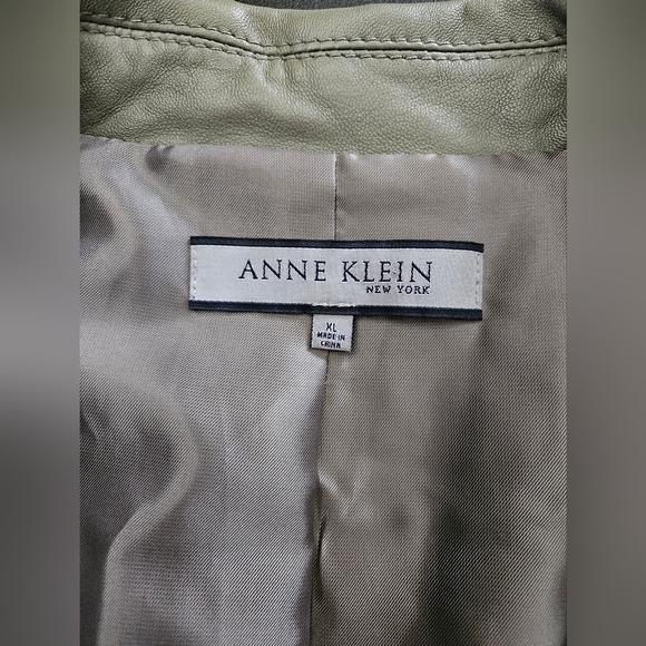 NWOT - Leather Anne Klein Green Soft & Supple Jacket - Size XL - Picture 2 of 12